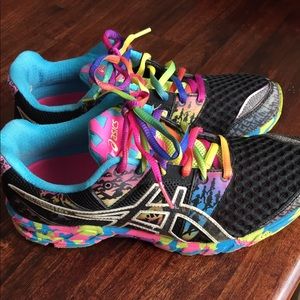 ASICS Gel Noosa Tri 8